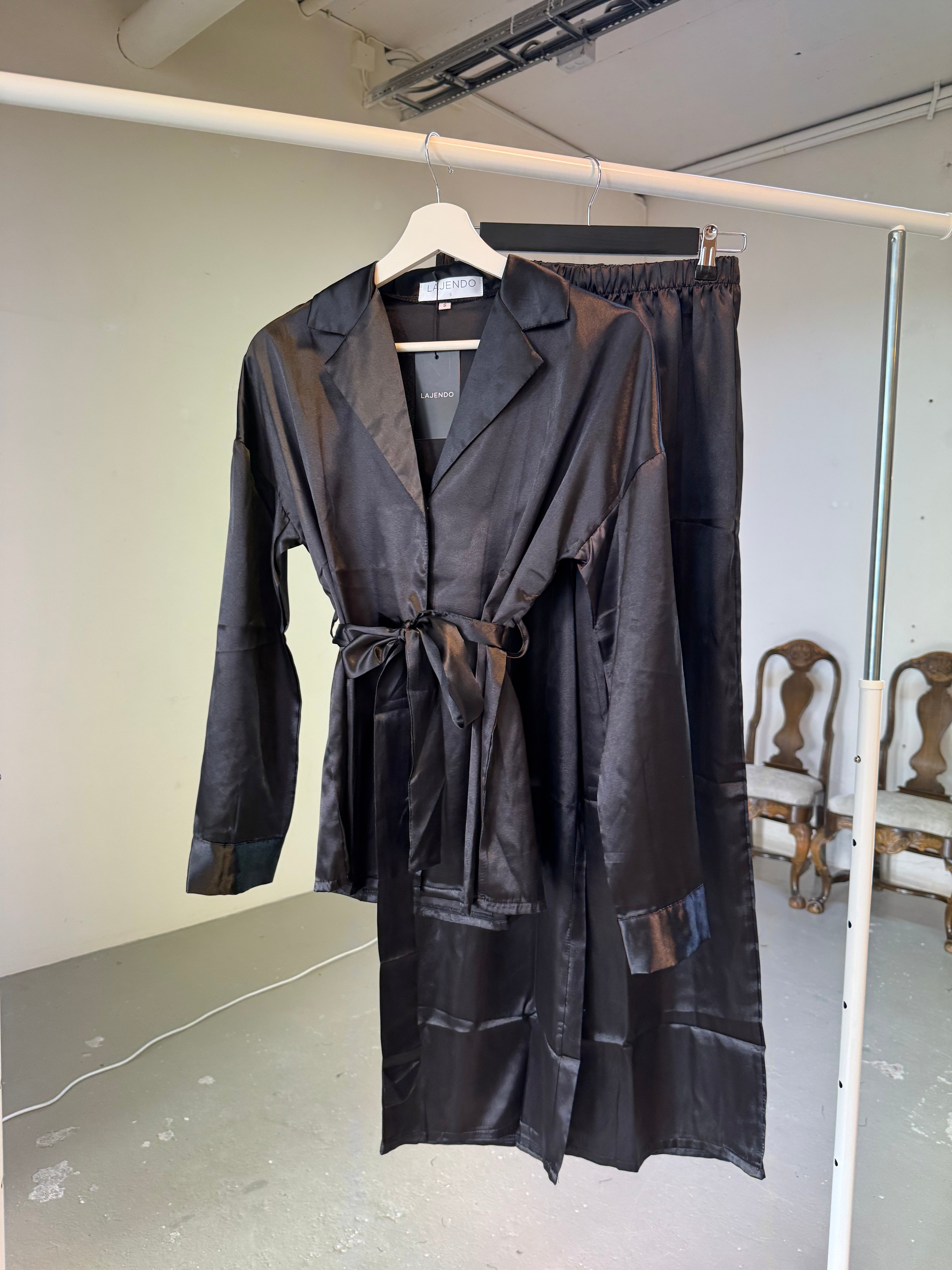 SUNRISE TO SUNSET SET