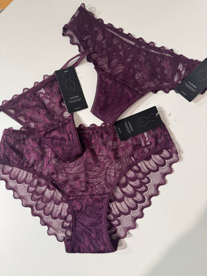 Peacock Lace Thong